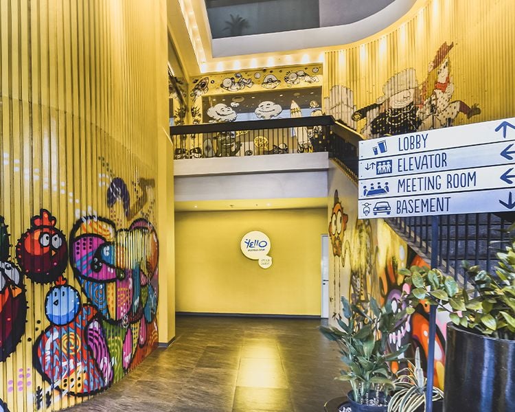 YELLO Hotel Jemursari