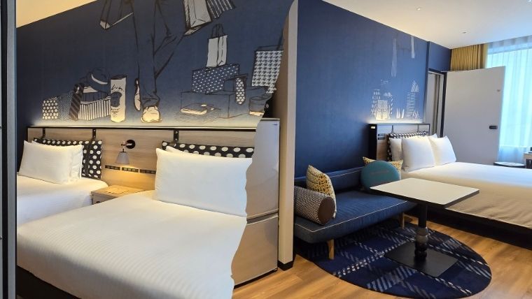 Stay Connected 3 Beds