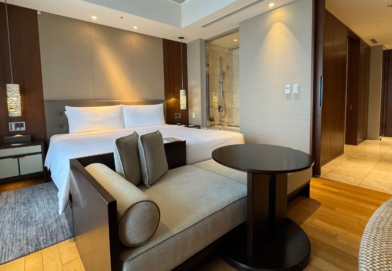 Stay Connected 2 Beds