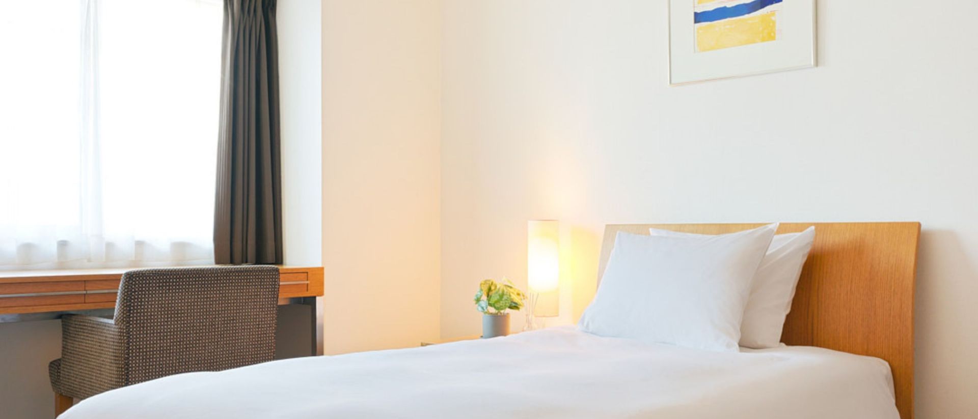 オークウッド・ホテル・アパートメント麻布東京 1ベッドルームスーペリアバナーデスクトップ