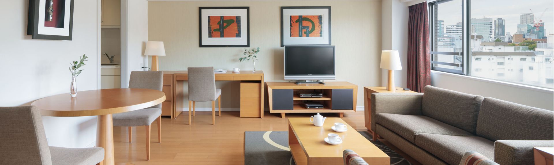 Oakwood Residence Azabujyuban Tokyo Overview Awards Banner Desktop