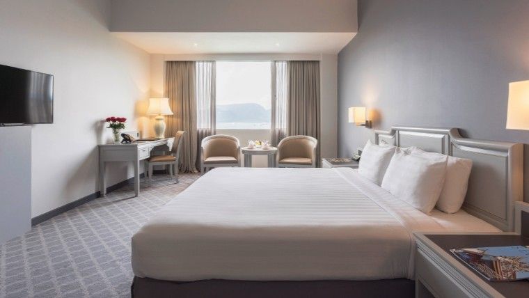 Premier Seaview King