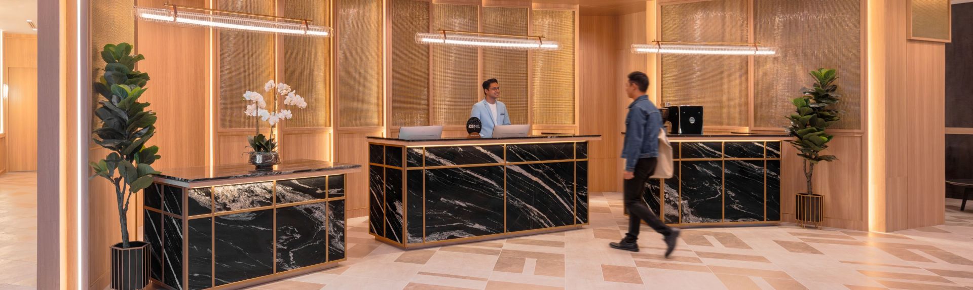 ikhtisar banner desktop