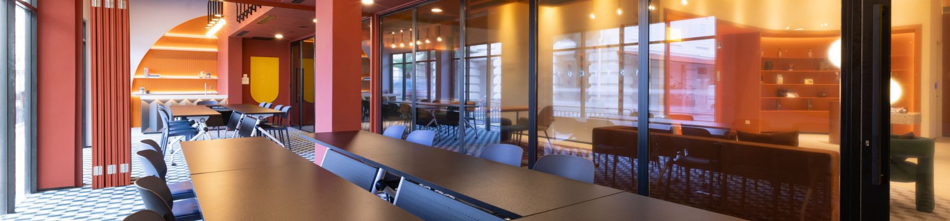 Collab (Meeting Room)