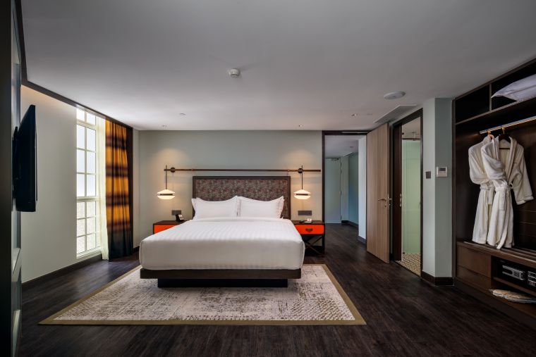 프리미어 디럭스 킹