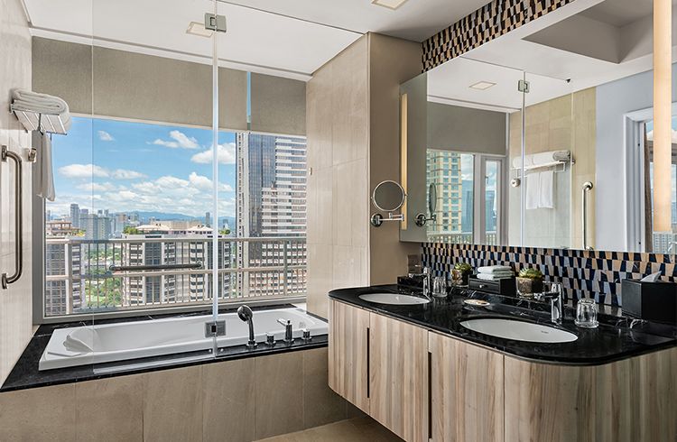 AM Virtual Tour Website_Penthouse 3rd Bedroom.jpg