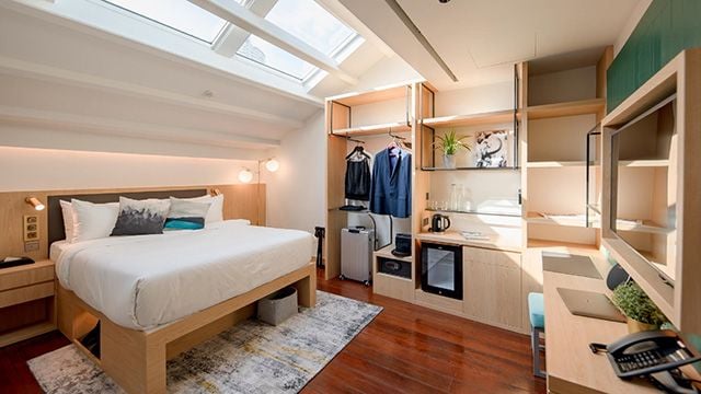 Overview Deluxe Thumb