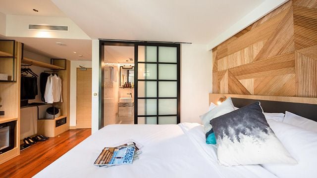 Overview Premier Thumb