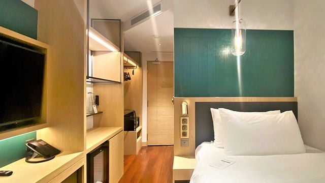 Overview Superior Single Thumb