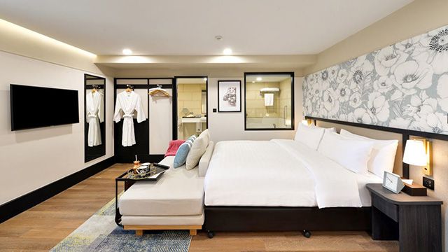 Overview Studio Deluxe Thumb