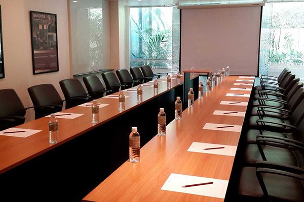 Oakwood Residence Sukhumvit 24 Bangkok