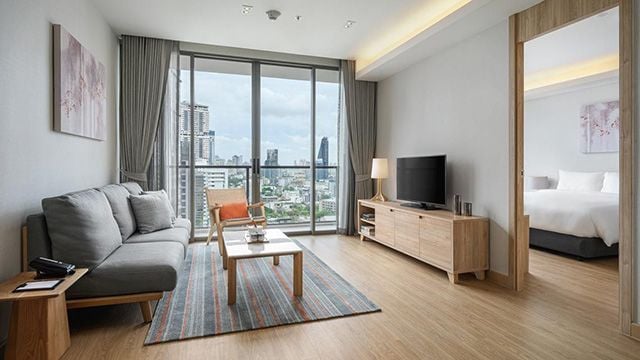 Overview One Bedroom Deluxe Apartment Thumb