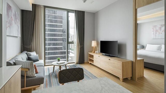 Overview Premier Apartment Thumb