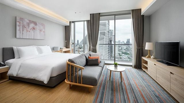 Overview Studio Deluxe Thumb