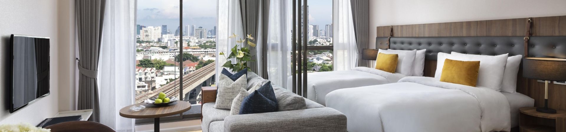 Oakwood Suites Tiwanon Bangkok All Banner Desktop