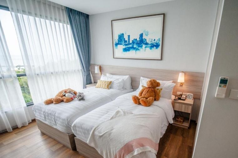 ห้องดีลักซ์ เตียงคู่ หนึ่งเตียง