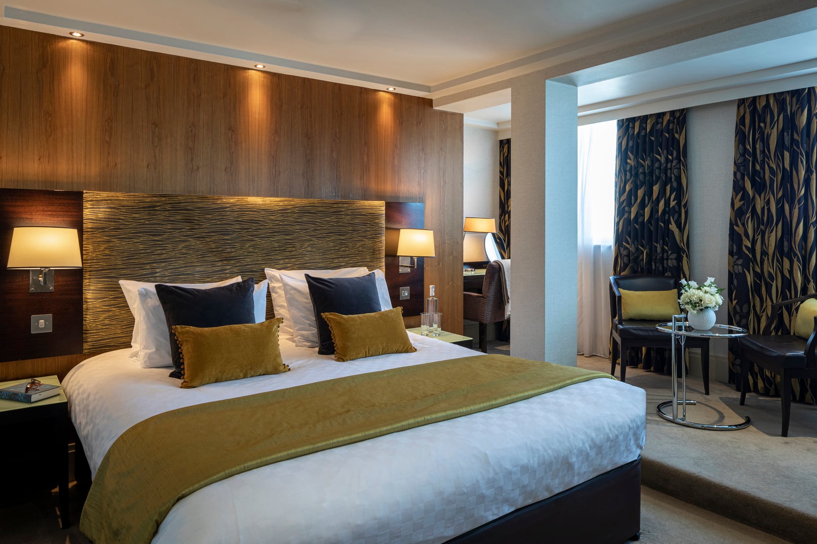 Chambre d'une Suite Penthouse équipée d'un lit double, hôtel Londres