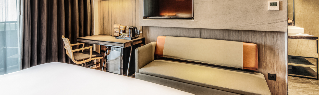 Premier Room