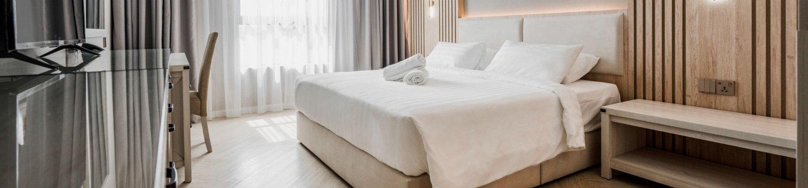 Deluxe King Room