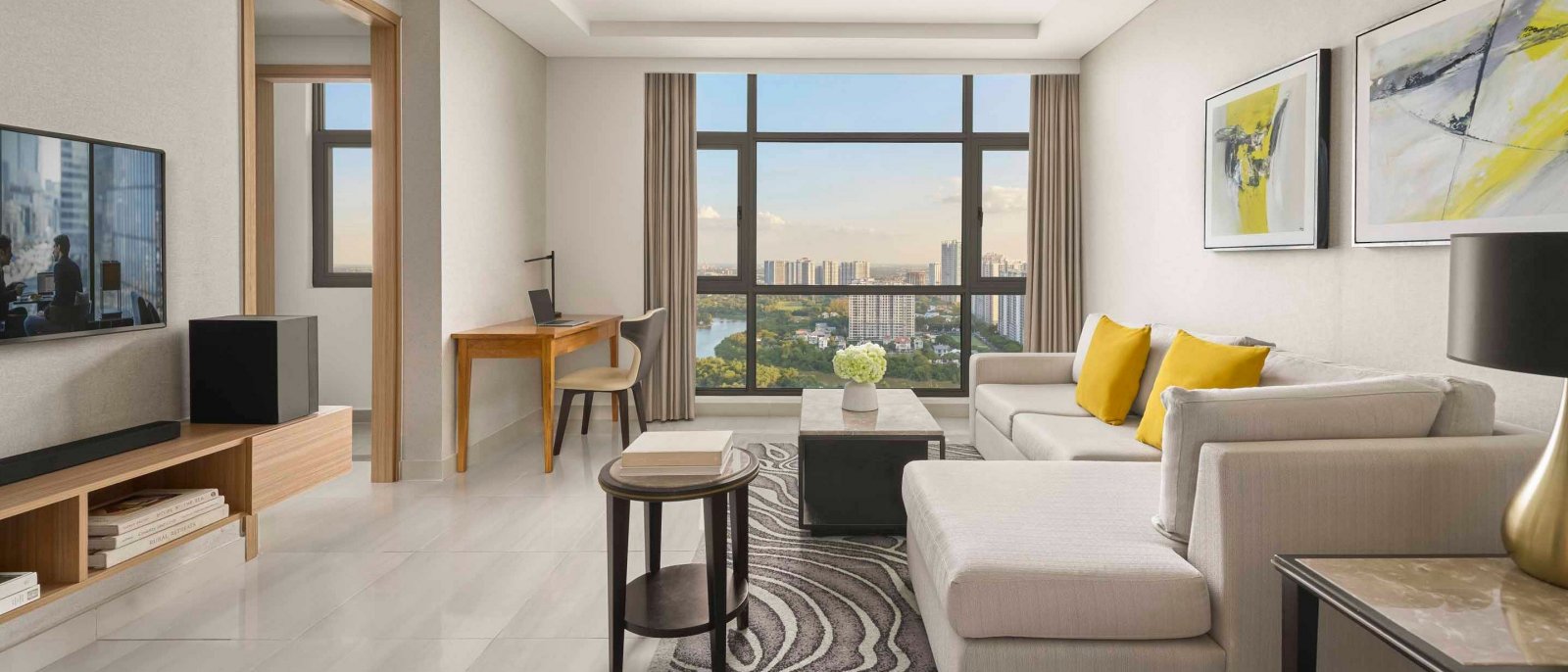 Chính sách của Oakwood Residence Saigon Apartments Banner Desktop